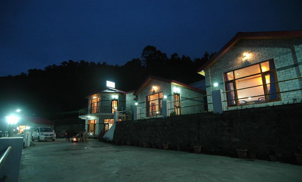 Village Live In Resort 柴尔 外观 照片